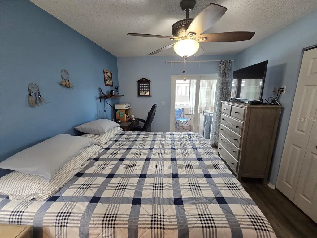5967 Terrace Park Drive N St Petersburg FL 33709