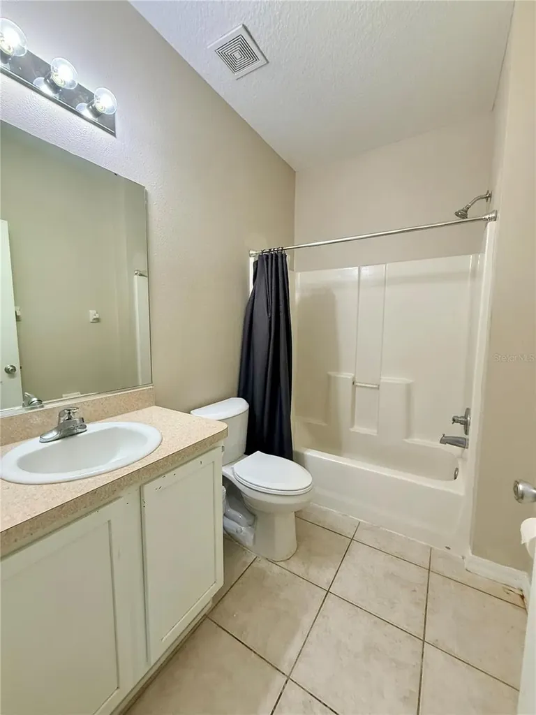 18 Burning View Lane Palm Coast FL 32137