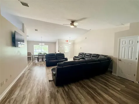 18 Burning View Lane Palm Coast FL 32137