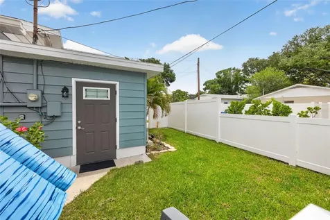 825 46th Street N St Petersburg FL 33713