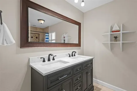 3046 Oak Cove Drive Clearwater FL 33759