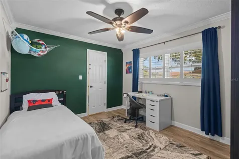 3046 Oak Cove Drive Clearwater FL 33759