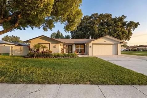 3046 Oak Cove Drive Clearwater FL 33759