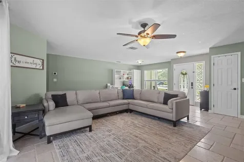3046 Oak Cove Drive Clearwater FL 33759