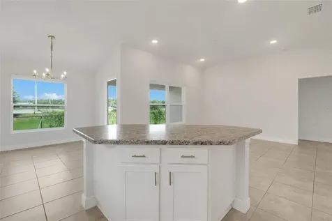 140 Krenson Bay Loop Winter Haven FL 33881
