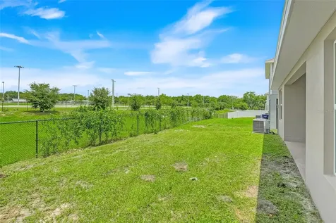 140 Krenson Bay Loop Winter Haven FL 33881
