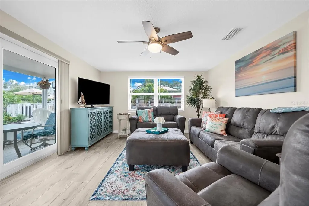 6154 Midnight Pass Road Sarasota FL 34242