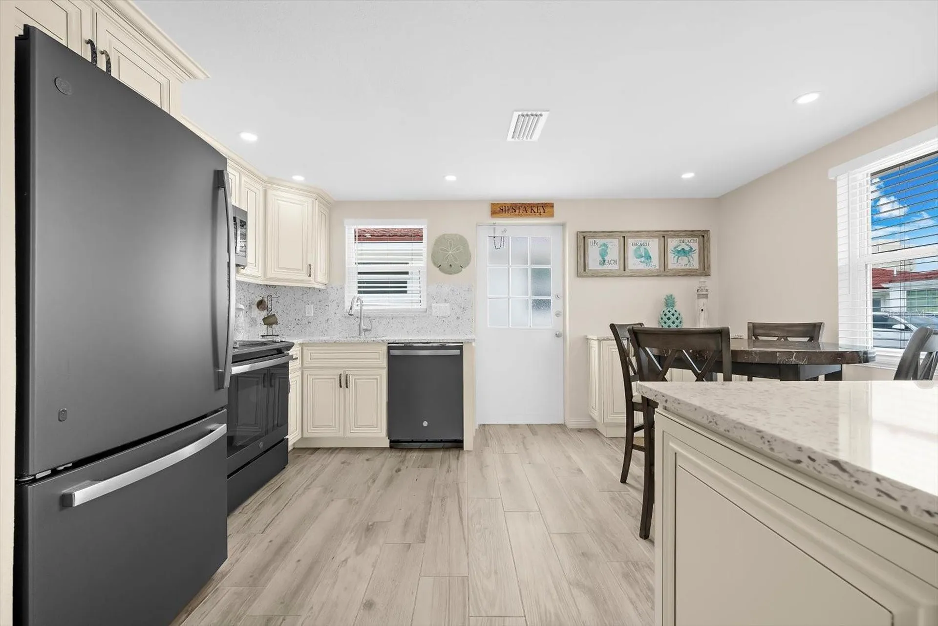 6154 Midnight Pass Road Sarasota FL 34242