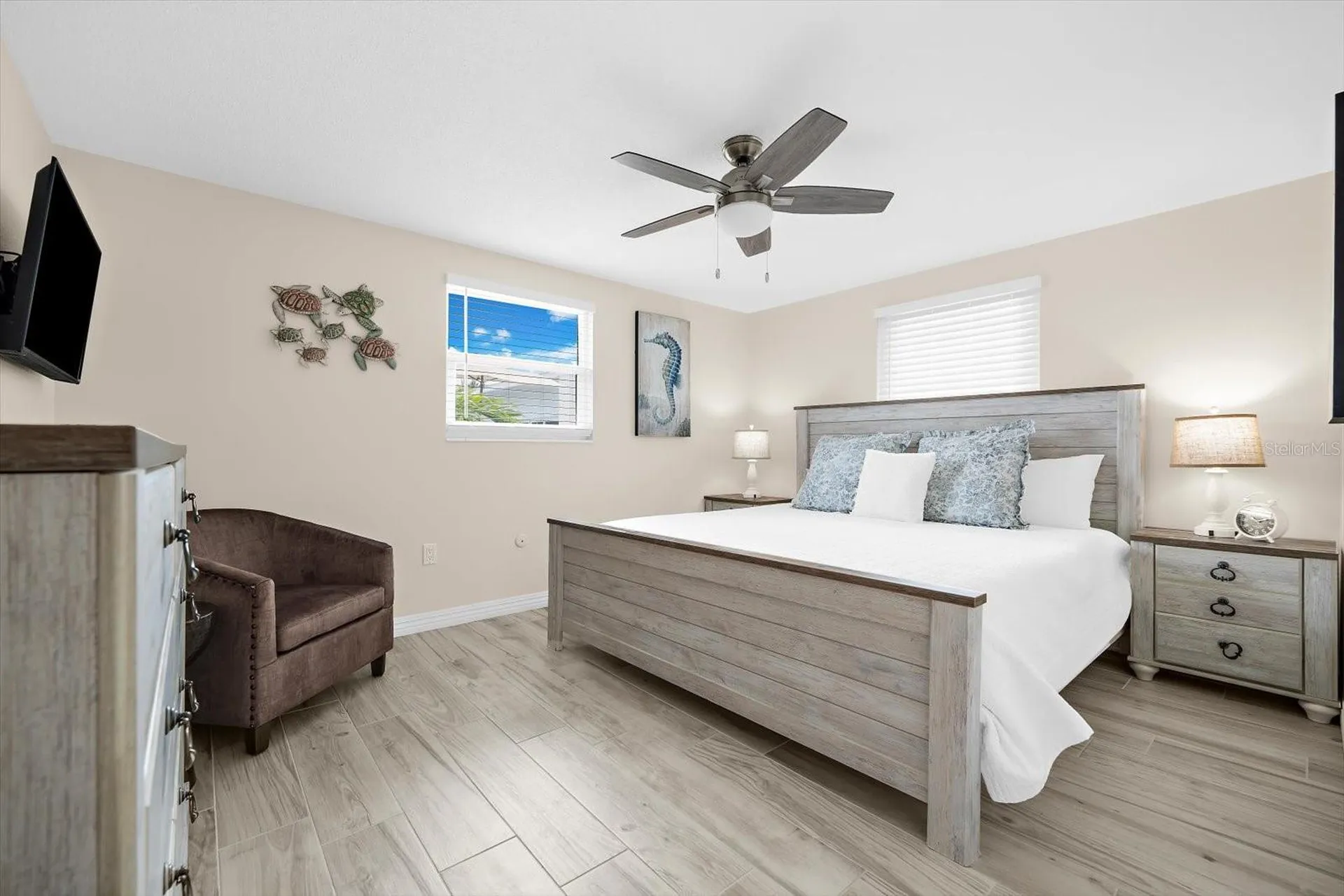6154 Midnight Pass Road Sarasota FL 34242