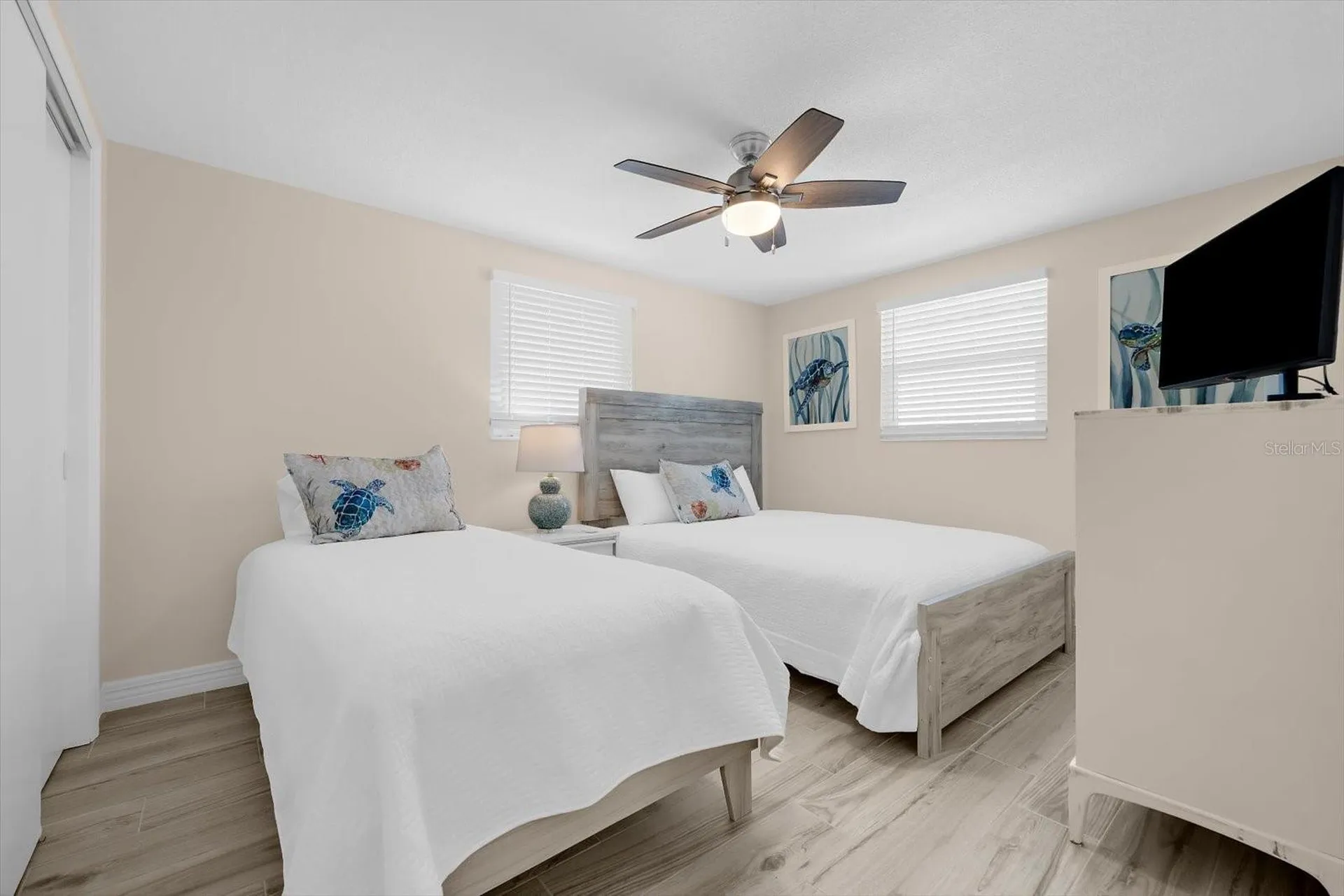 6154 Midnight Pass Road Sarasota FL 34242
