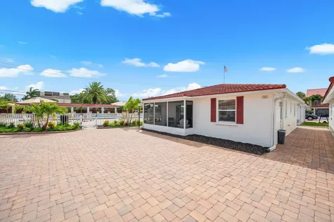6154 Midnight Pass Road Sarasota FL 34242