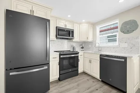 6154 Midnight Pass Road Sarasota FL 34242