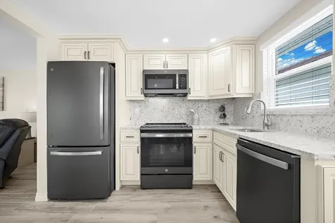 6154 Midnight Pass Road Sarasota FL 34242