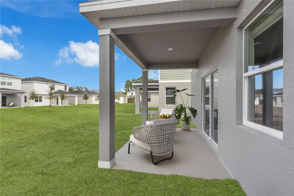 4437 River Beacon Boulevard Davenport FL 33837