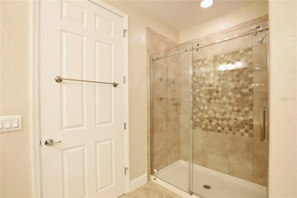 8816 Della Scala Circle Orlando FL 32836
