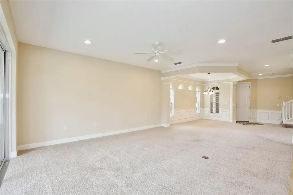 8816 Della Scala Circle Orlando FL 32836