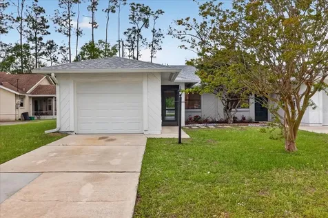 10 Bren Mar Lane Palm Coast FL 32137