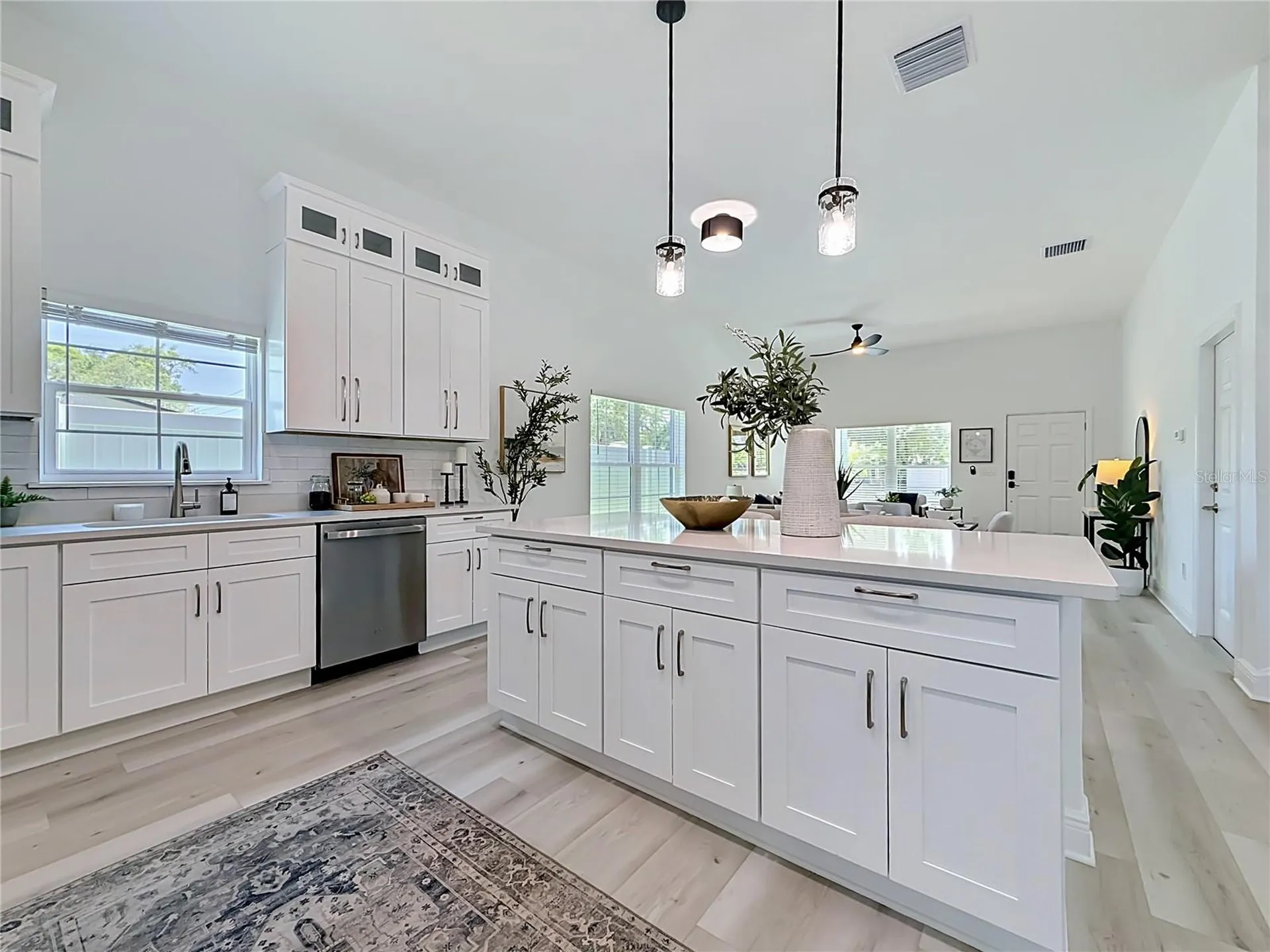 6481 28th Street N St Petersburg FL 33702