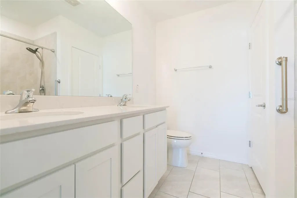 9547 Summers Cay Circle Thonotosassa FL 33592