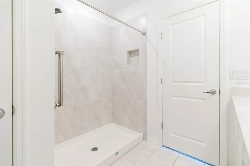9547 Summers Cay Circle Thonotosassa FL 33592