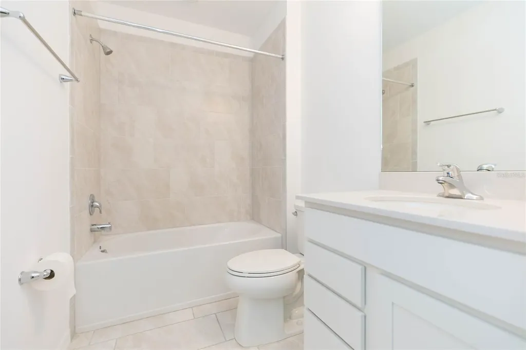 9547 Summers Cay Circle Thonotosassa FL 33592