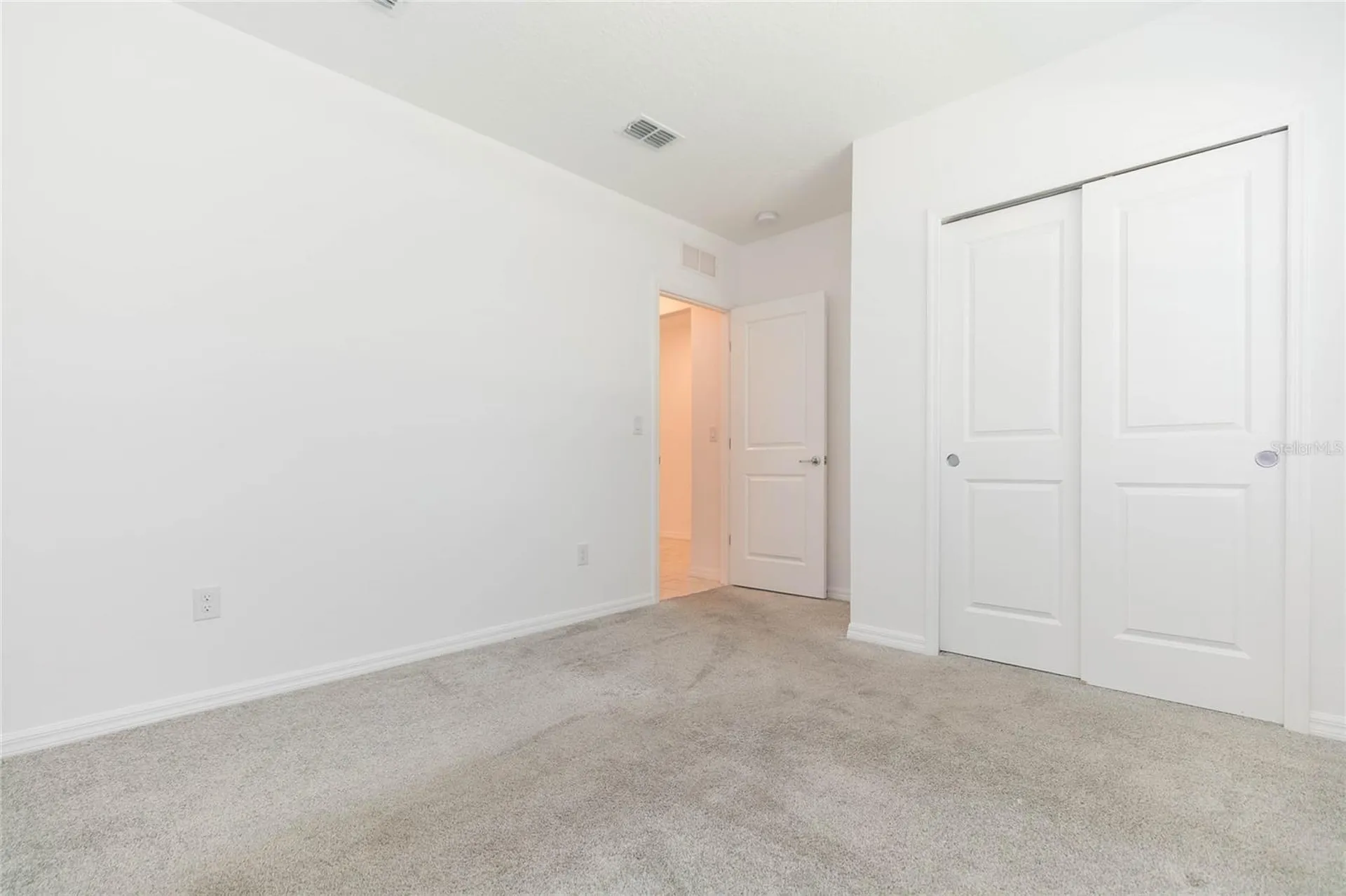 9547 Summers Cay Circle Thonotosassa FL 33592