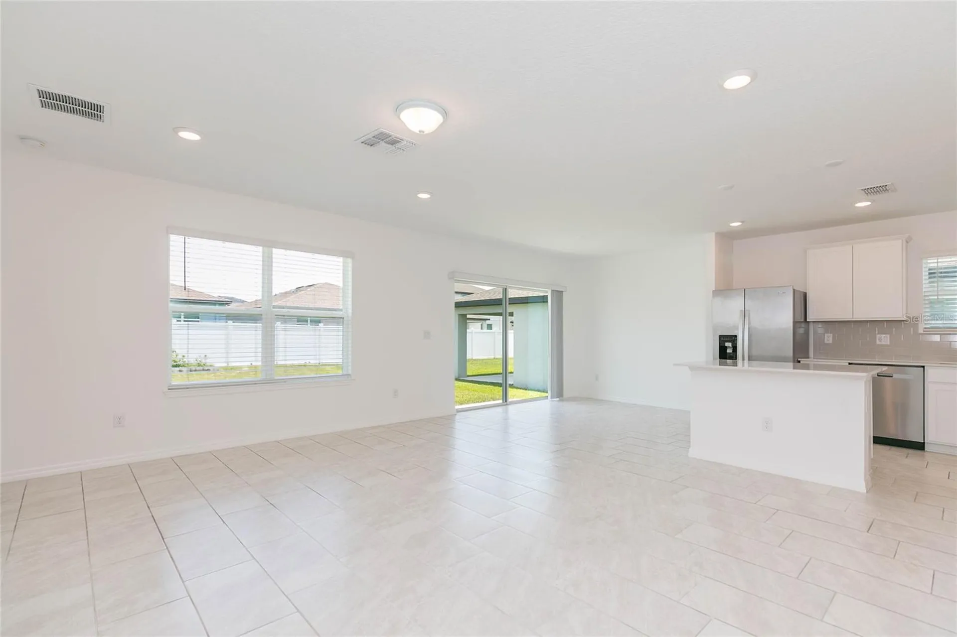 9547 Summers Cay Circle Thonotosassa FL 33592