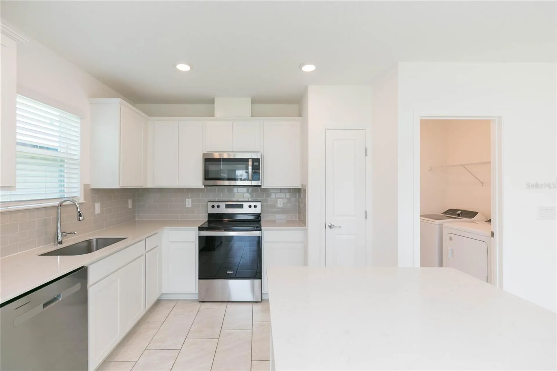 9547 Summers Cay Circle Thonotosassa FL 33592