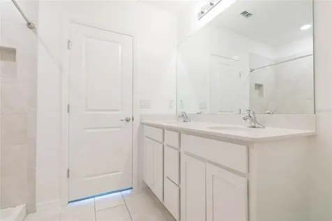 9547 Summers Cay Circle Thonotosassa FL 33592