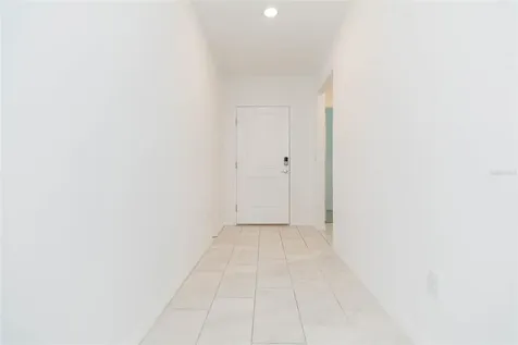 9547 Summers Cay Circle Thonotosassa FL 33592