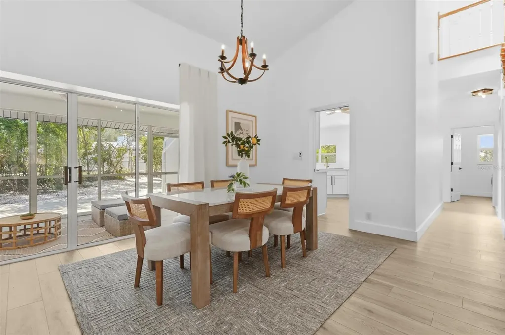4074 Redbird Circle Sarasota FL 34231