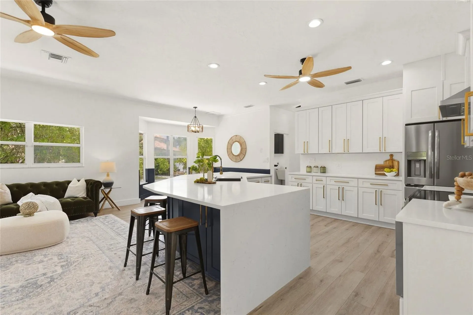 4074 Redbird Circle Sarasota FL 34231