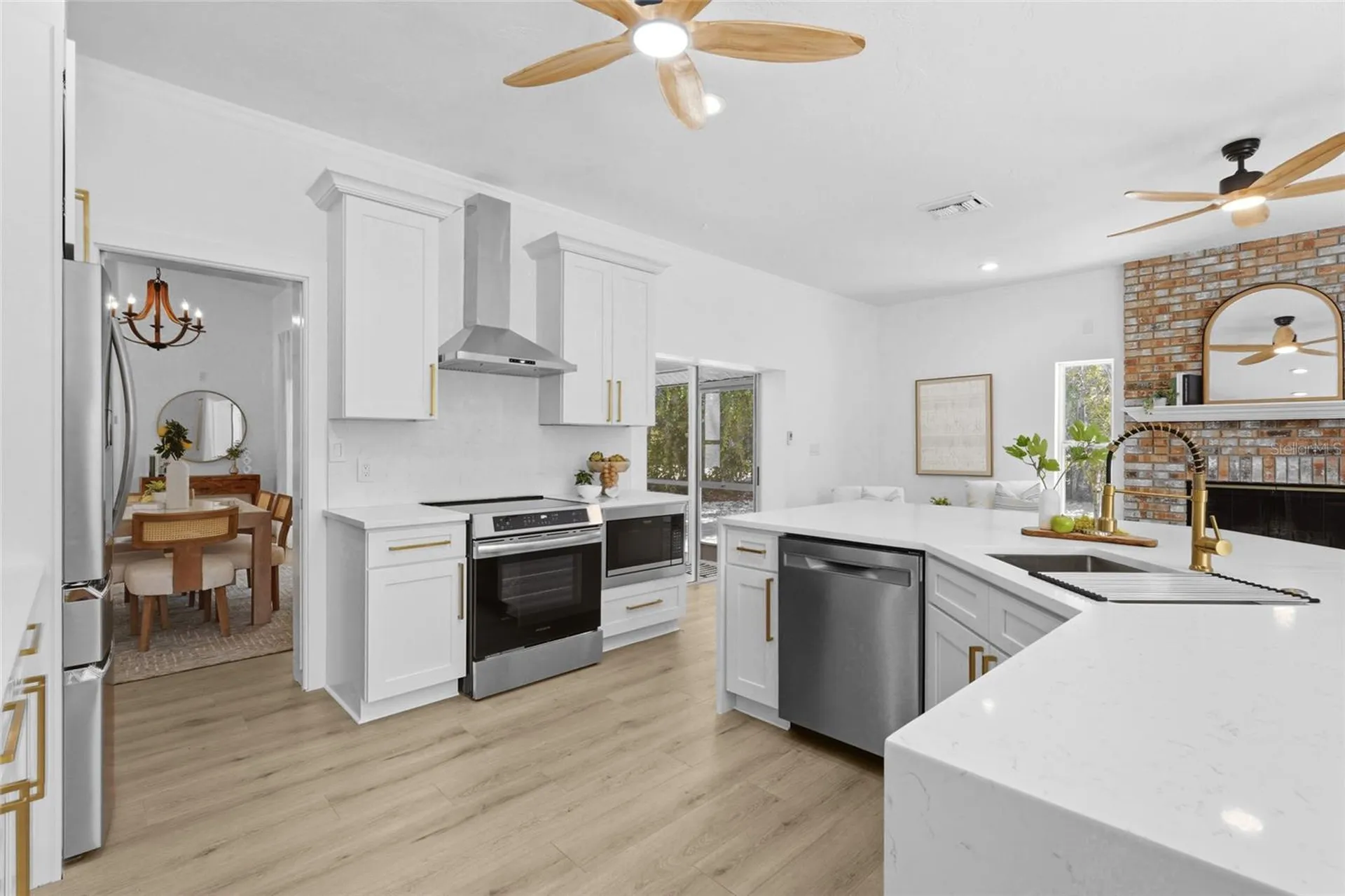 4074 Redbird Circle Sarasota FL 34231
