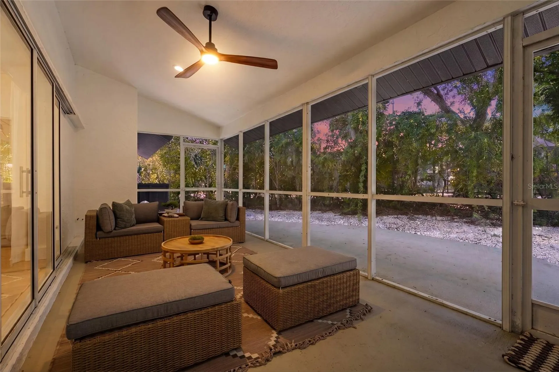 4074 Redbird Circle Sarasota FL 34231