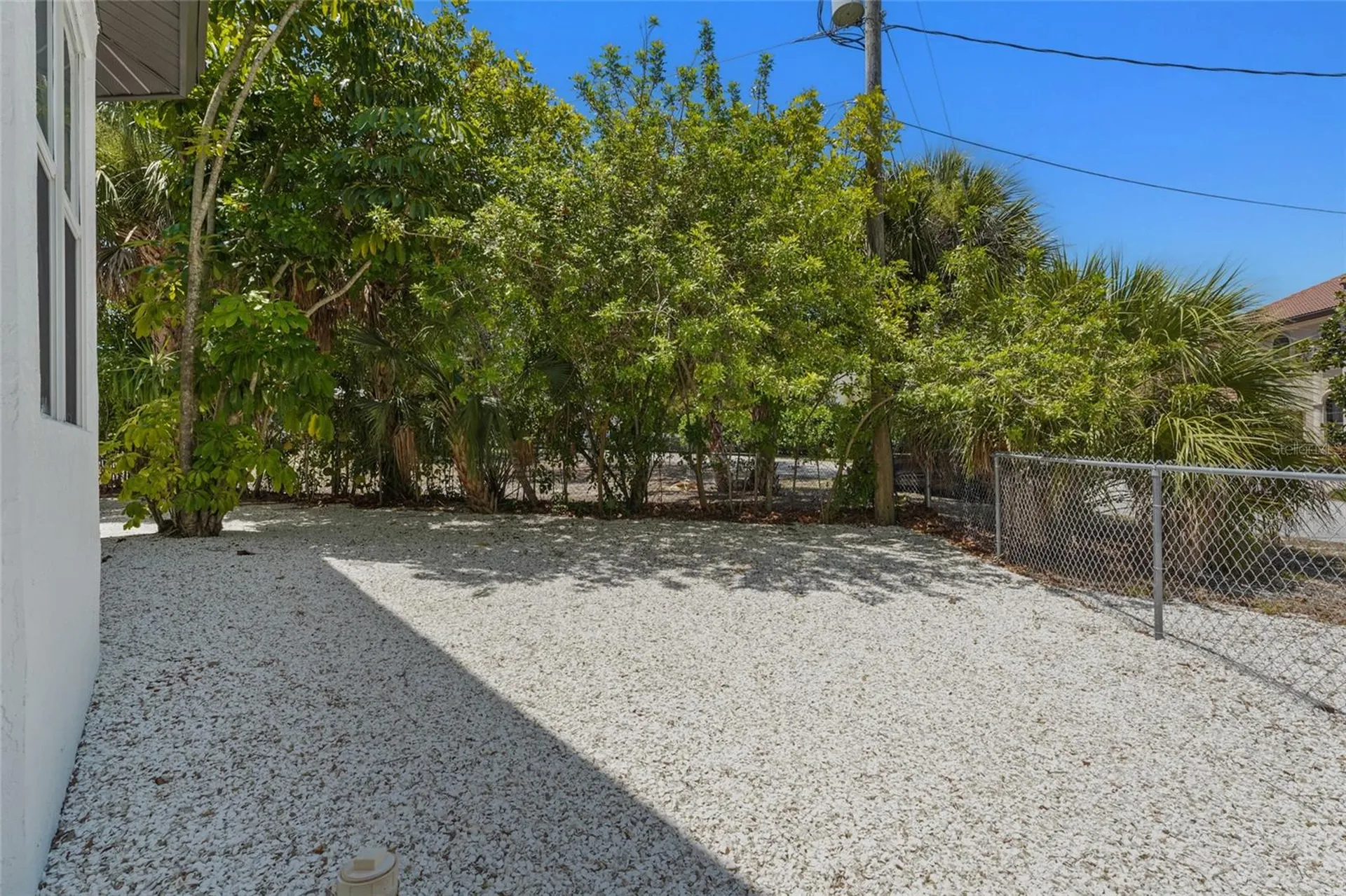 4074 Redbird Circle Sarasota FL 34231