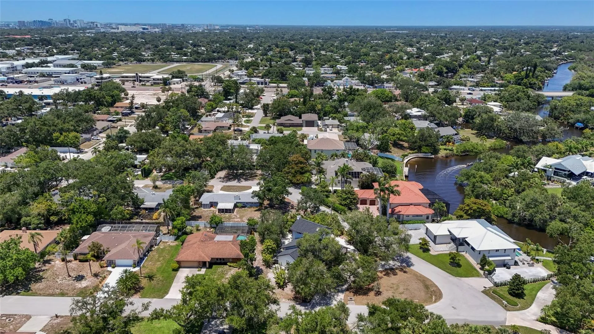 4074 Redbird Circle Sarasota FL 34231