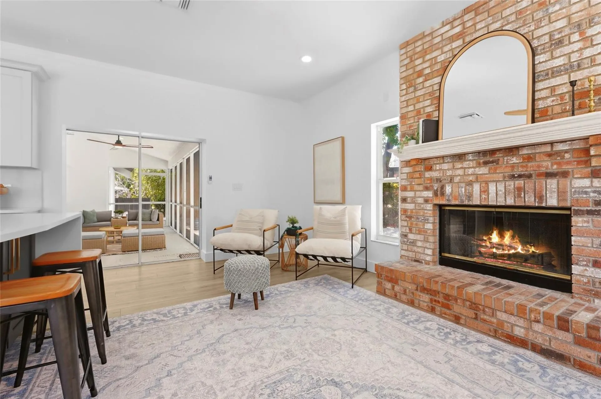 4074 Redbird Circle Sarasota FL 34231