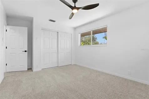 4074 Redbird Circle Sarasota FL 34231