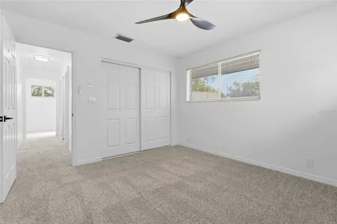 4074 Redbird Circle Sarasota FL 34231