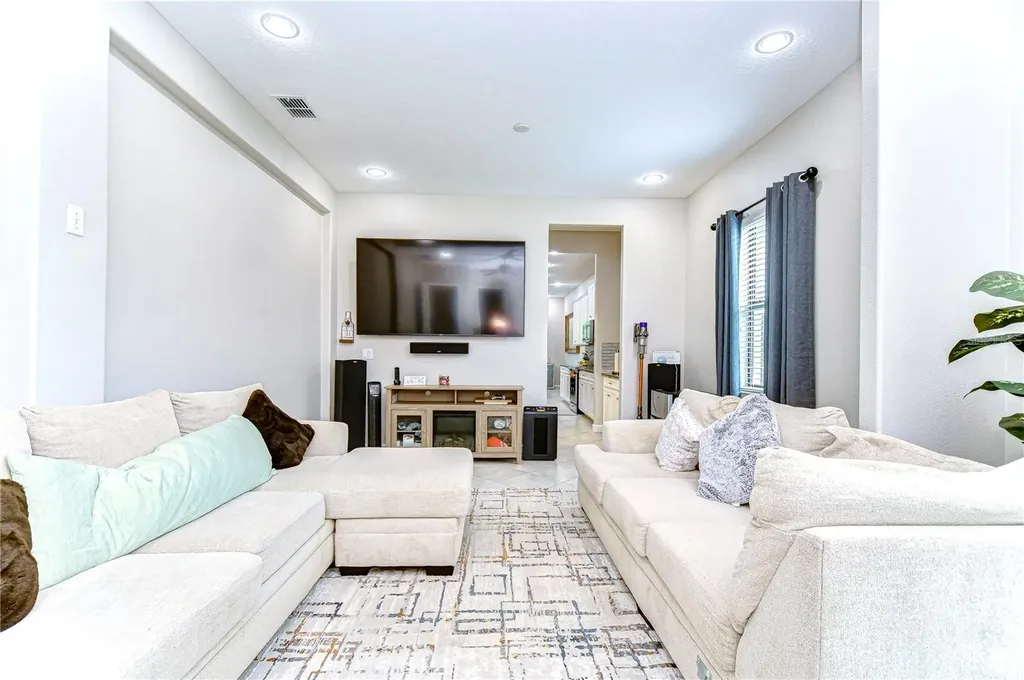 31470 Fairhill Drive Wesley Chapel FL 33543