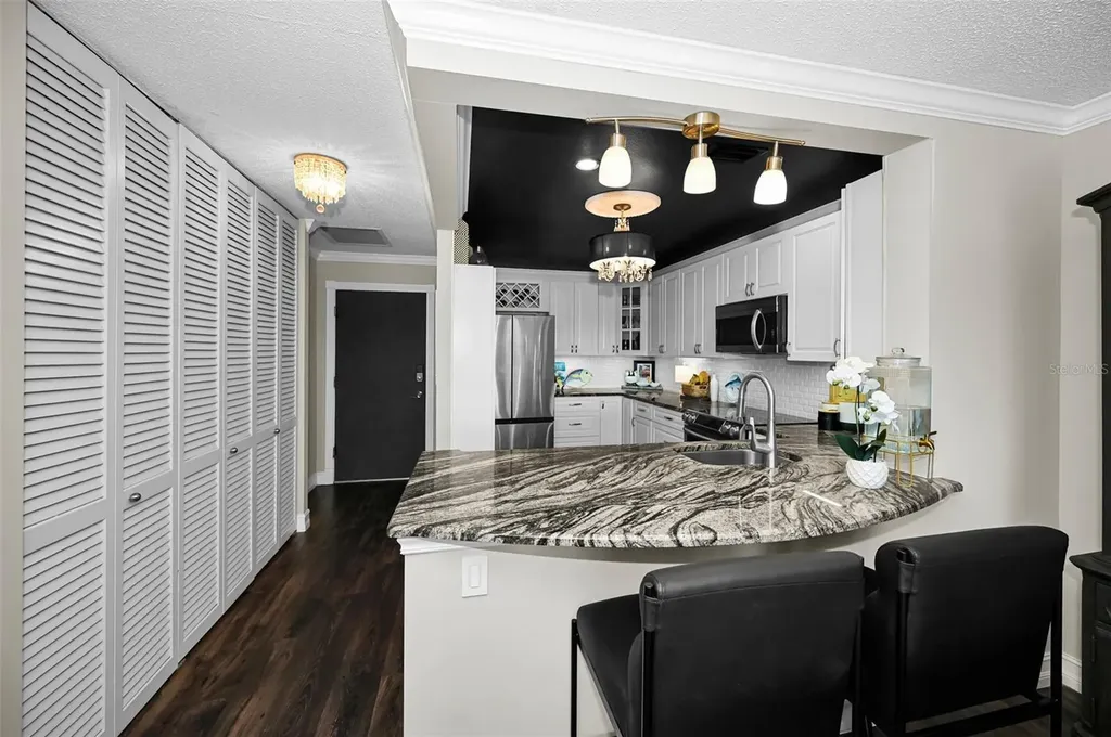 100 Bluff View Drive Belleair Bluffs FL 33770