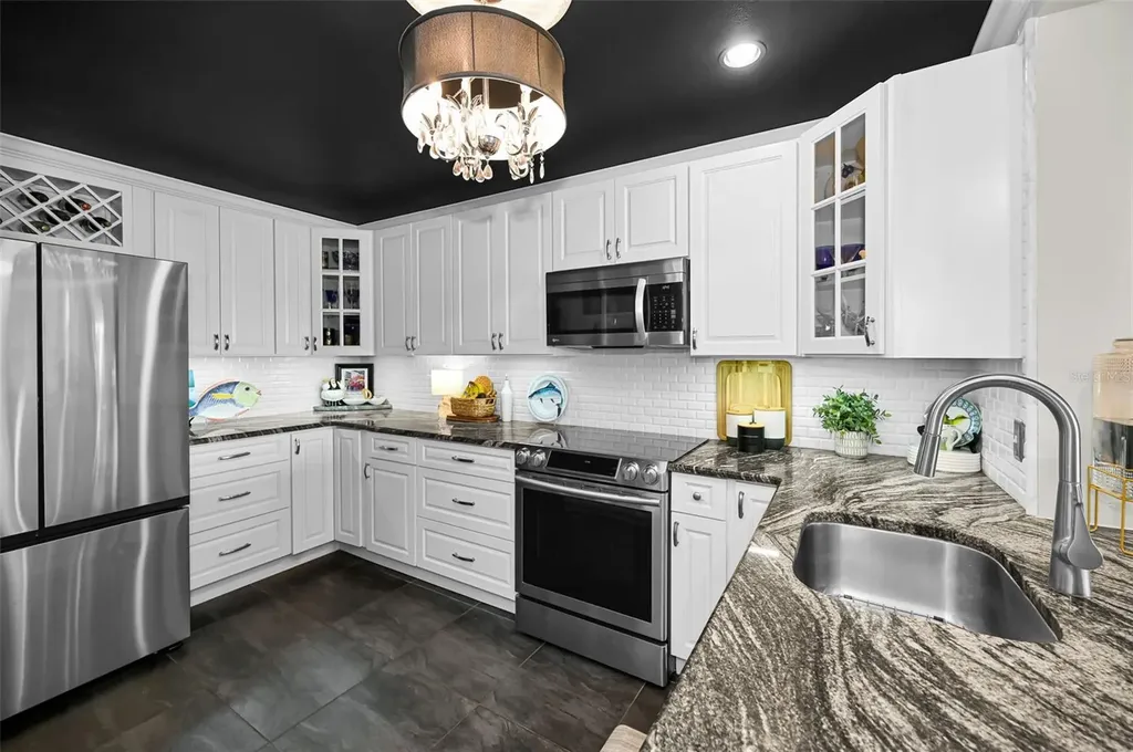 100 Bluff View Drive Belleair Bluffs FL 33770