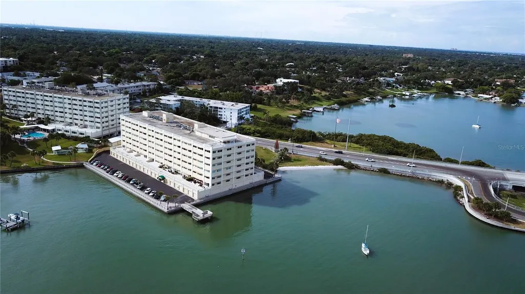 100 Bluff View Drive Belleair Bluffs FL 33770