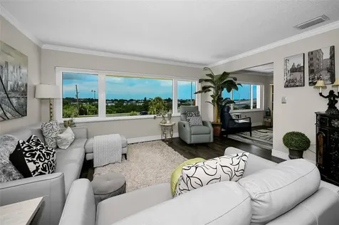 100 Bluff View Drive Belleair Bluffs FL 33770