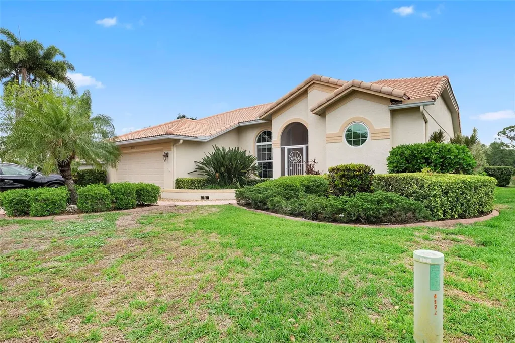 4174 Hearthstone Drive Sarasota FL 34238