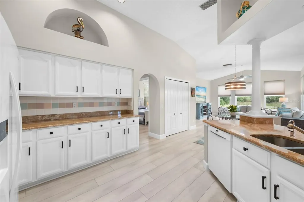 4174 Hearthstone Drive Sarasota FL 34238