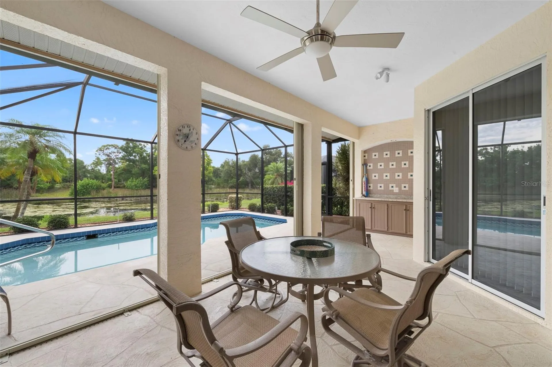 4174 Hearthstone Drive Sarasota FL 34238