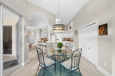 4174 Hearthstone Drive Sarasota FL 34238