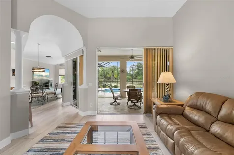 4174 Hearthstone Drive Sarasota FL 34238