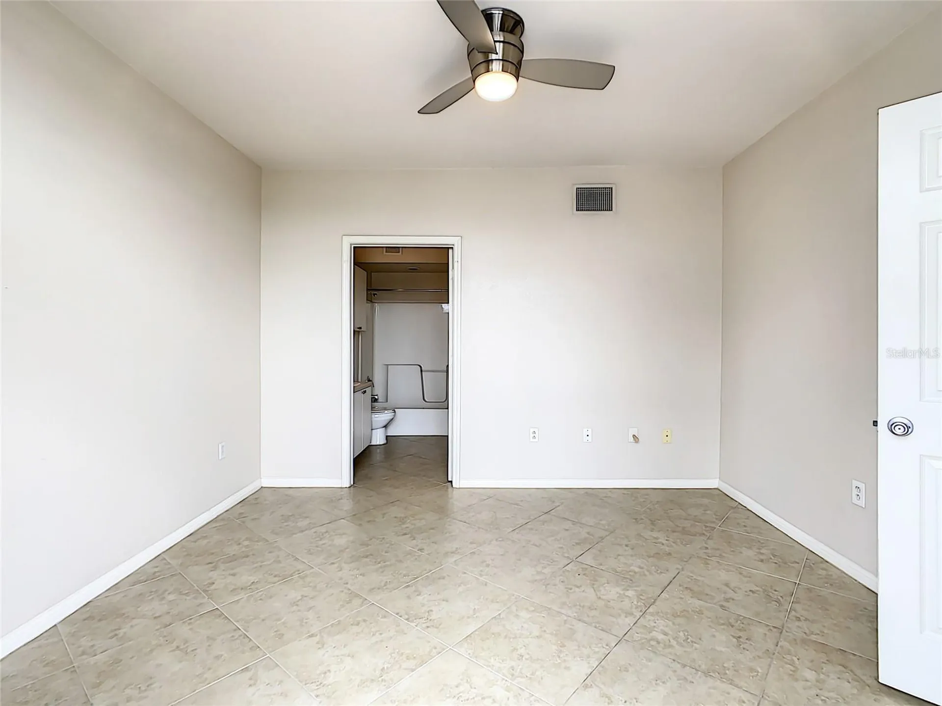 911 N Orange Avenue Orlando FL 32801